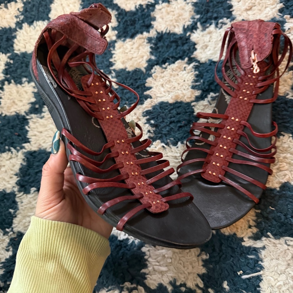 Ahnu Womens Asha Sandals Size 10